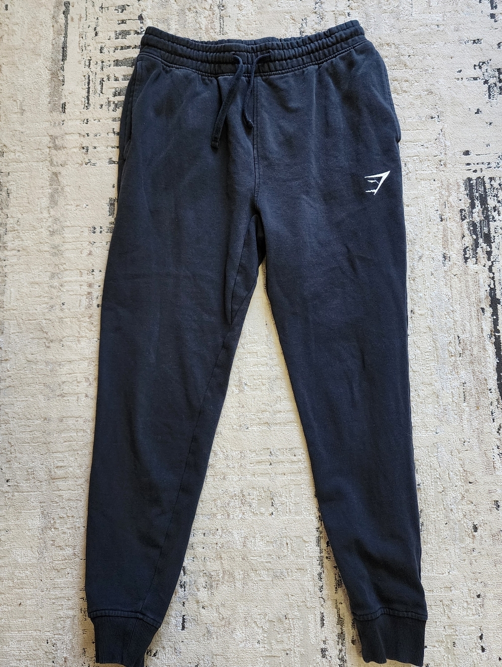 Gymshark Crest Jogger Sweatpants Black Size Small Slimfit Athletic Unisex - Picture 2 of 10